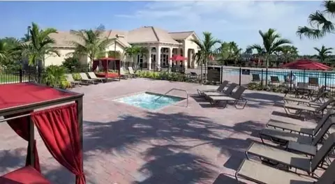135 Manor Cir, Jupiter, FL 33458 photo 12