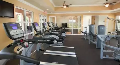 135 Manor Cir, Jupiter, FL 33458 photo 9