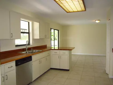 4440 Colette Dr, Jupiter, FL 33469 photo 12