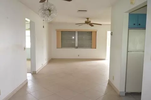 2385 SW 8th Ave, Boynton Beach, FL 33426 photo 6