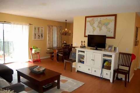 150 Pineview Rd #J7, Jupiter, FL 33469 photo 8