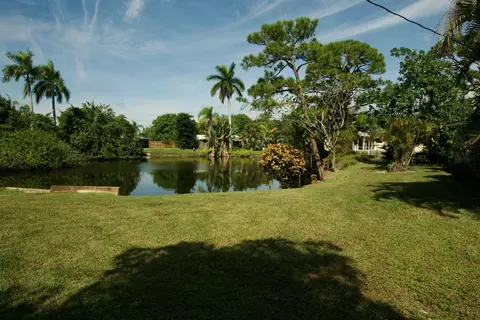 4829 Tequesta Dr, Jupiter, FL 33469 photo 9