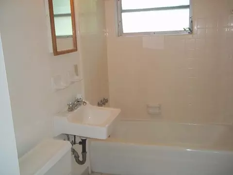 912 SE Dolphin Dr, Stuart, FL 34996 photo 17