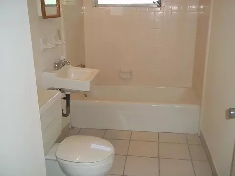 912 SE Dolphin Dr, Stuart, FL 34996 photo 16