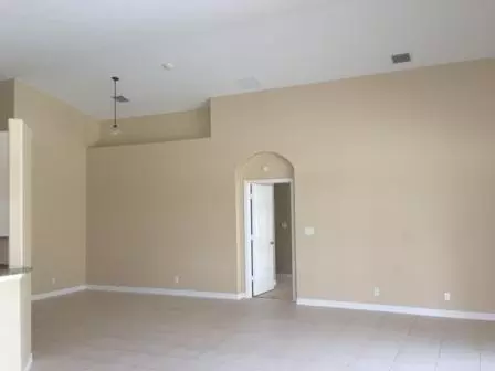 2688 SE Castle Pine Pl, Stuart, FL 34997 photo 5
