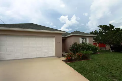 1177 NW 14th Ter, Stuart, FL 34994 photo 2