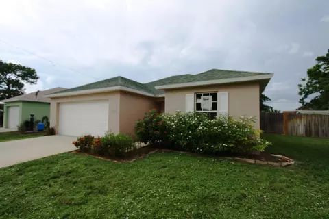 1177 NW 14th Ter, Stuart, FL 34994 photo 3