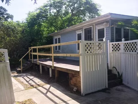 4303 SE Grant St, Stuart, FL 34997 photo 4