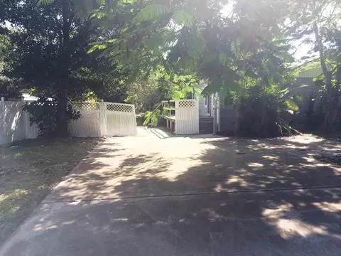 4303 SE Grant St, Stuart, FL 34997 photo 3