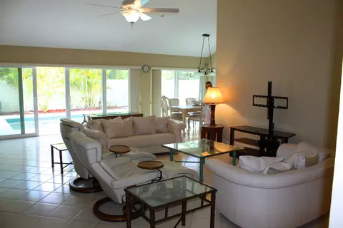 118 Knoll Way, Jupiter, FL 33477 photo 12