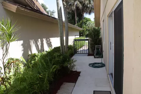 118 Knoll Way, Jupiter, FL 33477 photo 23