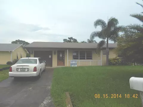 2973 SE Banyan St, Stuart, FL 34997 photo 1