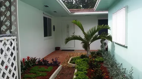 4564 SW 38th Ter, Dania Beach, FL 33004 photo 13