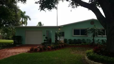 4564 SW 38th Ter, Dania Beach, FL 33004 photo 2