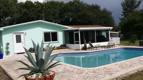 4564 SW 38th Ter, Dania Beach, FL 33004 photo 27