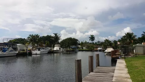 4564 SW 38th Ter, Dania Beach, FL 33004 photo 30