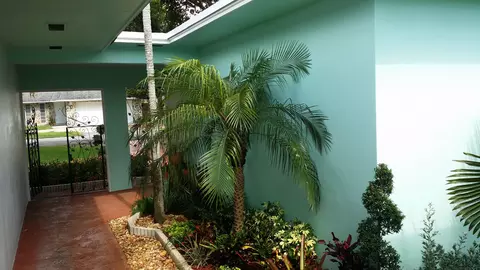4564 SW 38th Ter, Dania Beach, FL 33004 photo 9