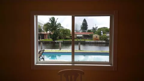 4564 SW 38th Ter, Dania Beach, FL 33004 photo 19