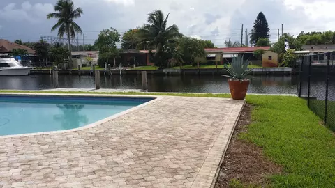 4564 SW 38th Ter, Dania Beach, FL 33004 photo 25