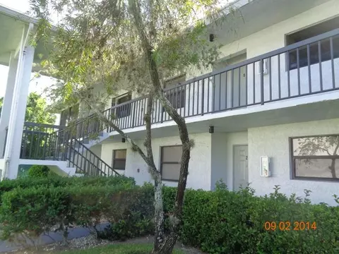 1210 SE Parkview Pl #E-9, Stuart, FL 34994 photo 1