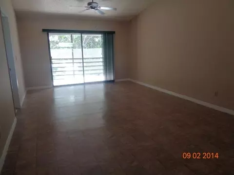 1210 SE Parkview Pl #E-9, Stuart, FL 34994 photo 7