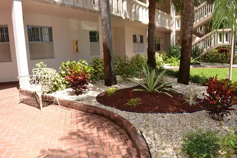 1604 Abaco Dr #E4, Coconut Creek, FL 33066 photo 3