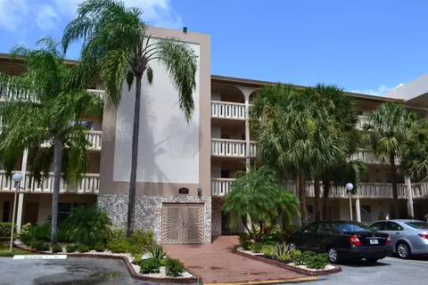 1604 Abaco Dr #E4, Coconut Creek, FL 33066 photo 1