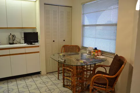 1604 Abaco Dr #E4, Coconut Creek, FL 33066 photo 8