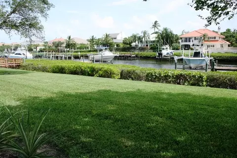 3201 Captains Way, Jupiter, FL 33477 photo 1