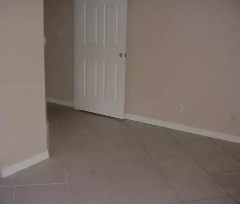 16138 E Hialeah Dr, Loxahatchee, FL 33470 photo 8