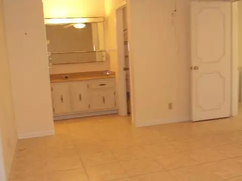 175 High Point Ter E #B, Delray Beach, FL 33445 photo 10