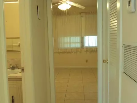 175 High Point Ter E #B, Delray Beach, FL 33445 photo 8