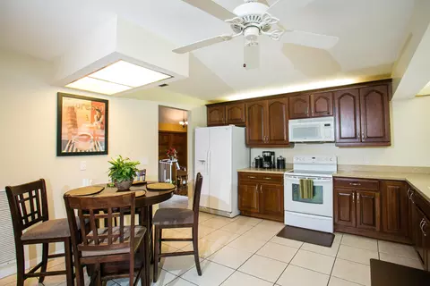 5160 SE Sterling Cir, Stuart, FL 34997 photo 7