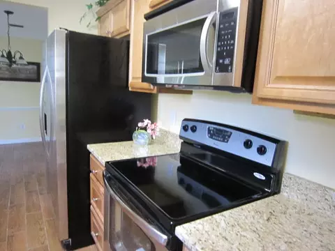 3190 SE Lime Tree Ter, Stuart, FL 34997 photo 4
