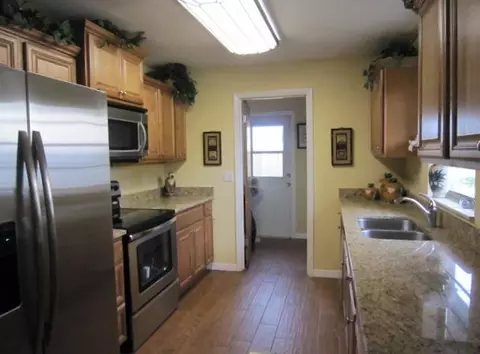 3190 SE Lime Tree Ter, Stuart, FL 34997 photo 2