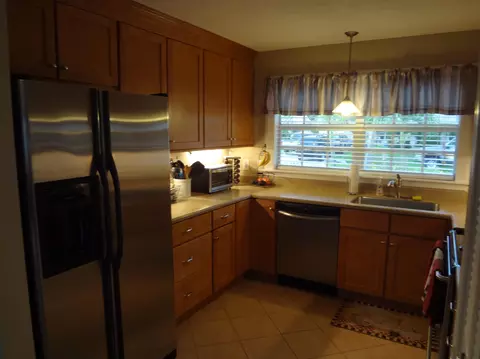 1690 SE Madison St, Stuart, FL 34997 photo 13