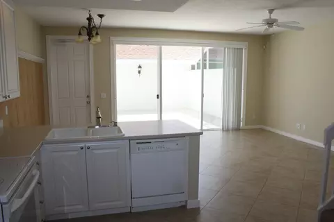2777 E Community Dr, Jupiter, FL 33458 photo 6