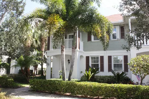 2777 E Community Dr, Jupiter, FL 33458 photo 1