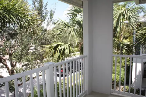 2777 E Community Dr, Jupiter, FL 33458 photo 14