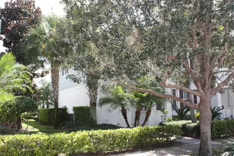 2777 E Community Dr, Jupiter, FL 33458 photo 13