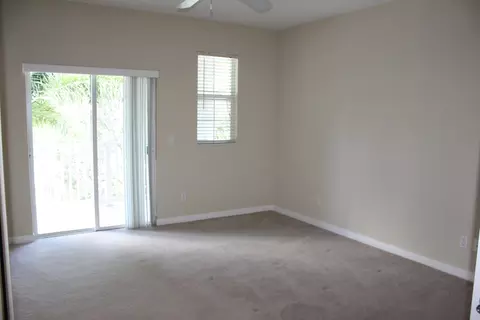 2777 E Community Dr, Jupiter, FL 33458 photo 3