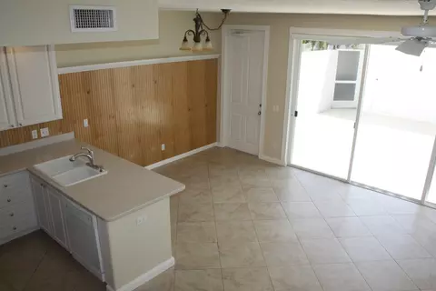 2777 E Community Dr, Jupiter, FL 33458 photo 8