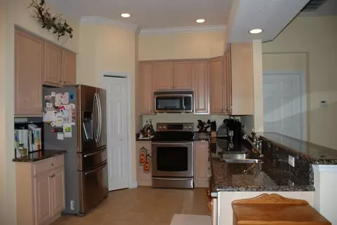 216 Clocktower Dr, Jupiter, FL 33458 photo 4