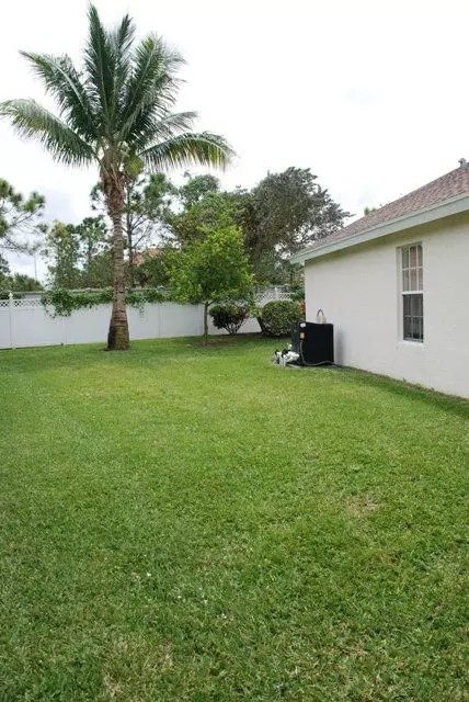 216 Clocktower Dr, Jupiter, FL 33458 photo 14