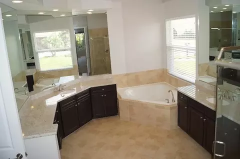 105 Citadel Cir, Jupiter, FL 33458 photo 10