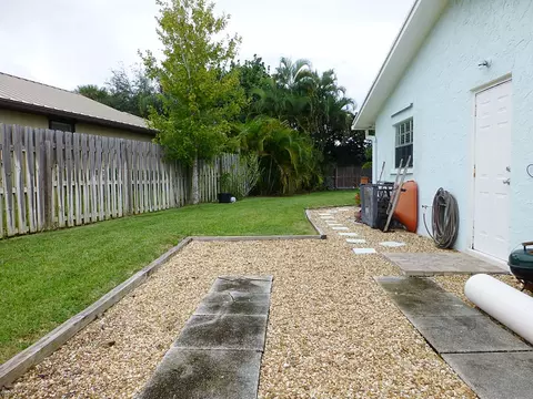 3035 SE Glasgow Dr, Stuart, FL 34997 photo 23