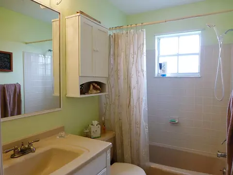3035 SE Glasgow Dr, Stuart, FL 34997 photo 8