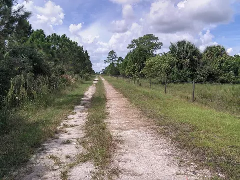 2021 SW Rucks Dairy Rd, Okeechobee, FL 34974 photo 4