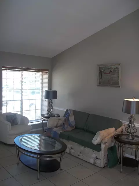 8982 Grey Eagle Dr, Boynton Beach, FL 33472 photo 9