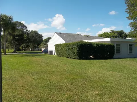 8982 Grey Eagle Dr, Boynton Beach, FL 33472 photo 3